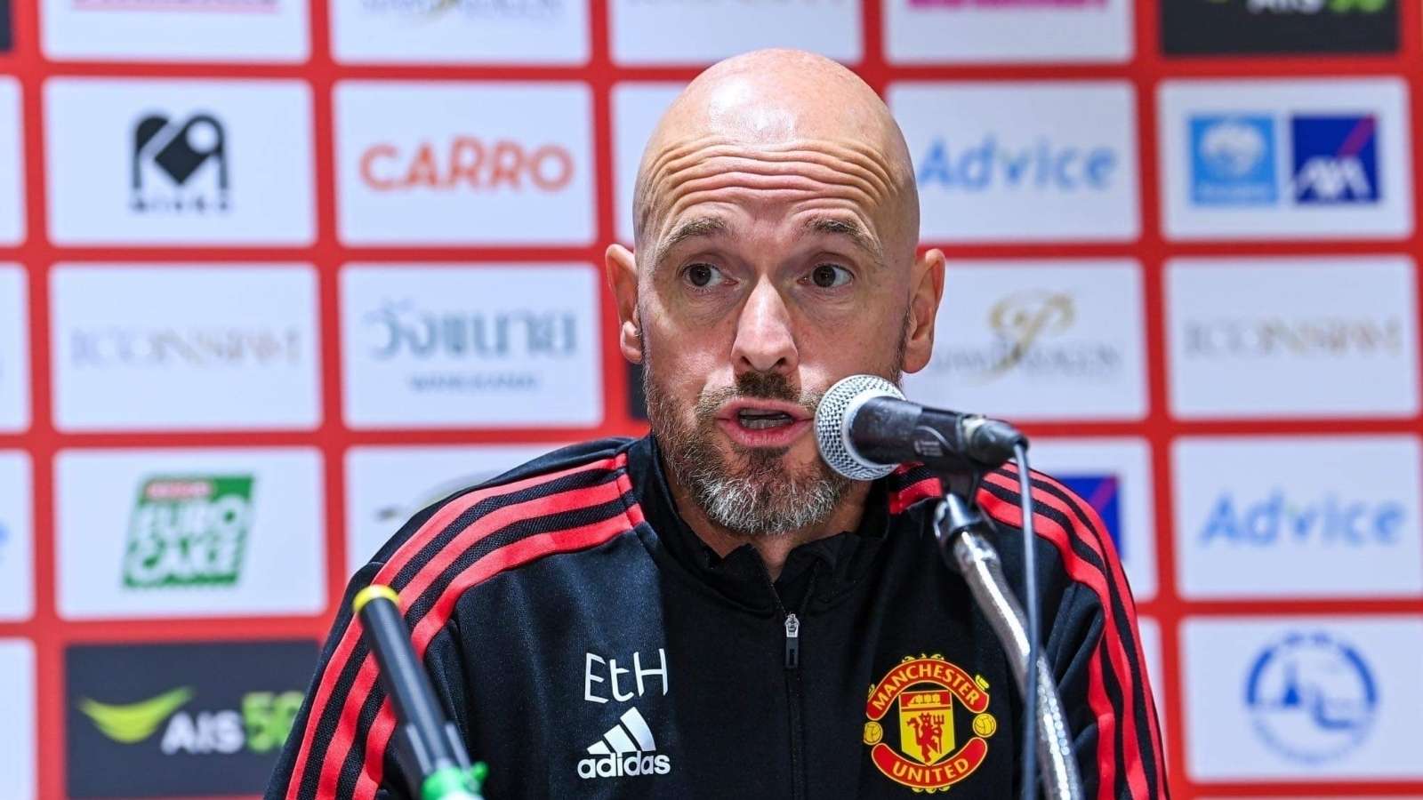 球场上走下 球场上走下