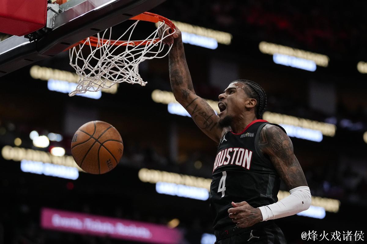 火箭官方发布全场比分海报:加时赛落败,战绩降至16胜7负 火箭官方发布全场比分海报:加时赛落败,战绩降至16胜7负