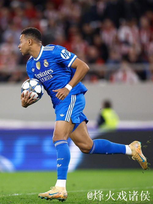 热闻|姆巴佩大四喜创职业生涯纪录！皇马客场4-3